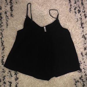 Crop top, slightly flown